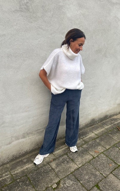 EVA CURDUROY TROUSER